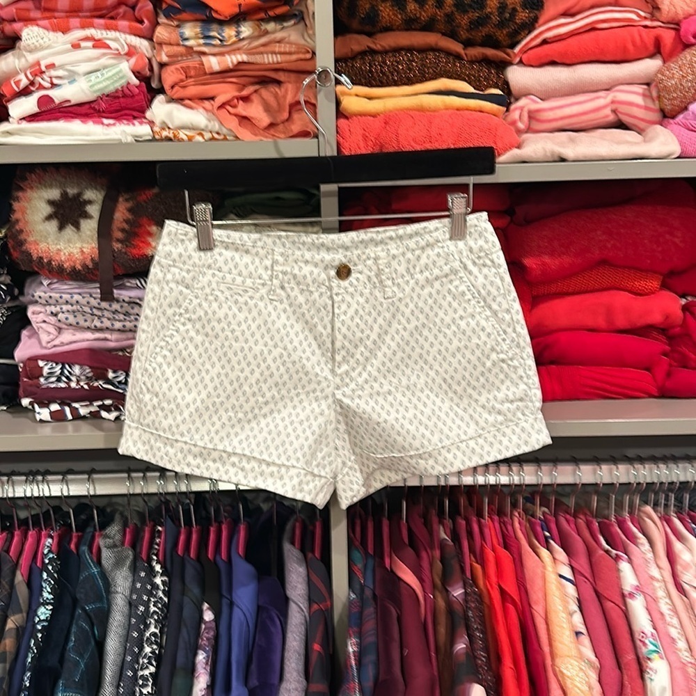 Victoria’s Secret white with blue triangles shorts size 0